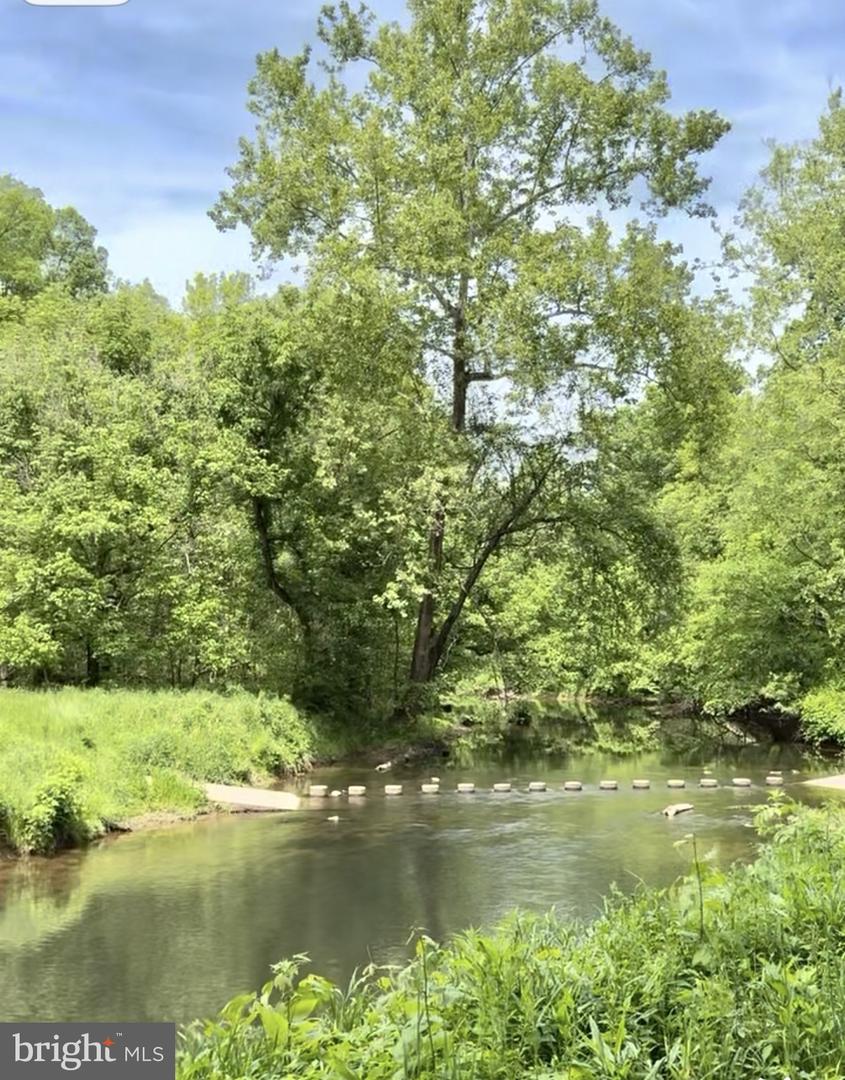 5820 WATERMARK CIR, CENTREVILLE, Virginia 20120, 3 Bedrooms Bedrooms, ,3 BathroomsBathrooms,Residential,For sale,5820 WATERMARK CIR,VAFX2284950 MLS # VAFX2284950