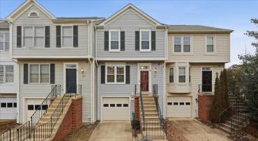 5820 WATERMARK CIR, CENTREVILLE, Virginia 20120, 3 Bedrooms Bedrooms, ,3 BathroomsBathrooms,Residential,For sale,5820 WATERMARK CIR,VAFX2284950 MLS # VAFX2284950
