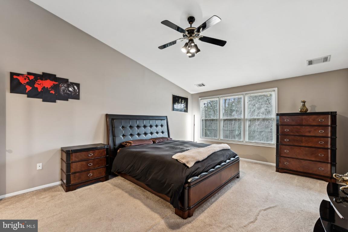 6251 WINDHAM HILL RUN, ALEXANDRIA, Virginia 22315, 3 Bedrooms Bedrooms, ,3 BathroomsBathrooms,Residential,For sale,6251 WINDHAM HILL RUN,VAFX2285366 MLS # VAFX2285366