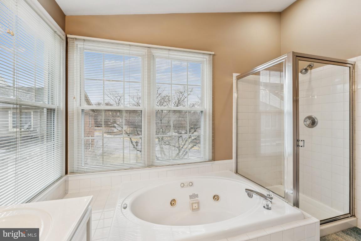 6251 WINDHAM HILL RUN, ALEXANDRIA, Virginia 22315, 3 Bedrooms Bedrooms, ,3 BathroomsBathrooms,Residential,For sale,6251 WINDHAM HILL RUN,VAFX2285366 MLS # VAFX2285366