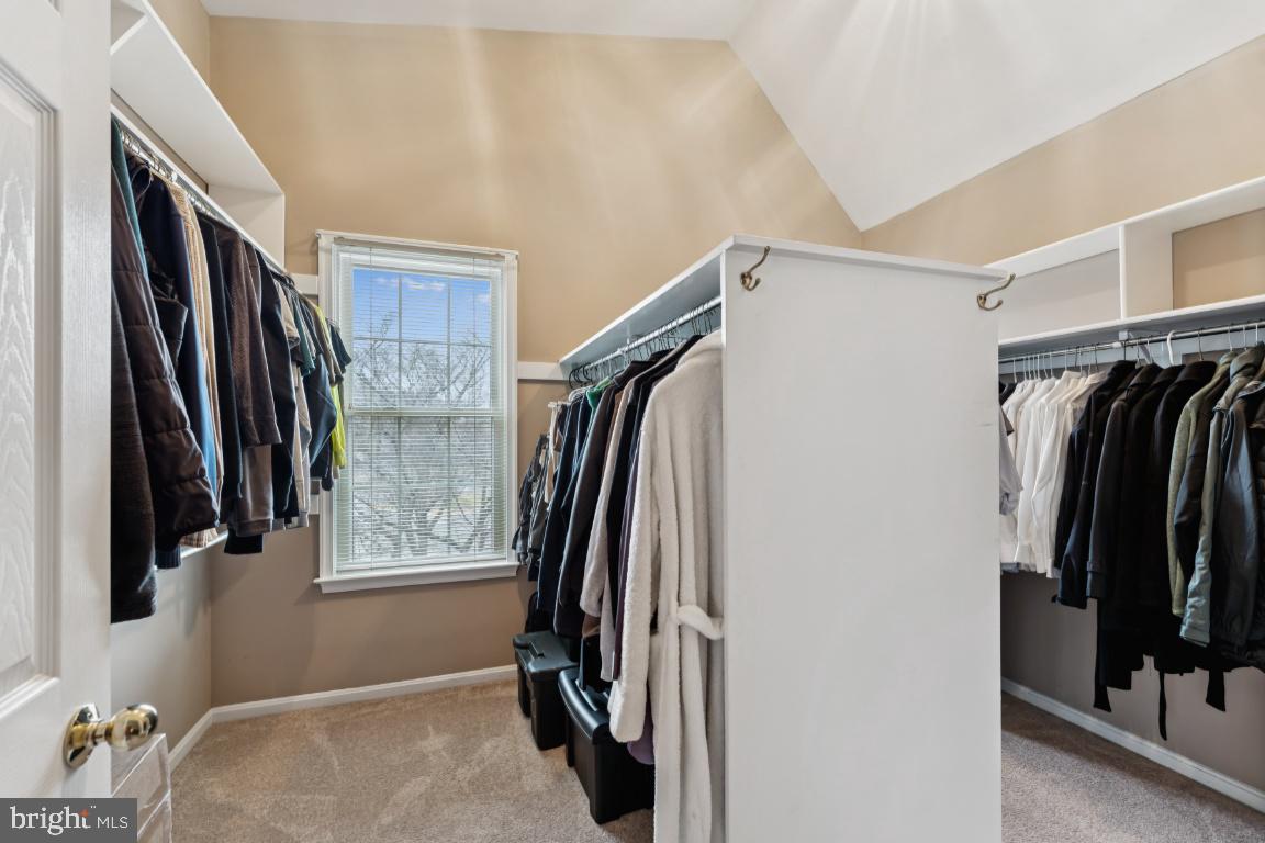 6251 WINDHAM HILL RUN, ALEXANDRIA, Virginia 22315, 3 Bedrooms Bedrooms, ,3 BathroomsBathrooms,Residential,For sale,6251 WINDHAM HILL RUN,VAFX2285366 MLS # VAFX2285366