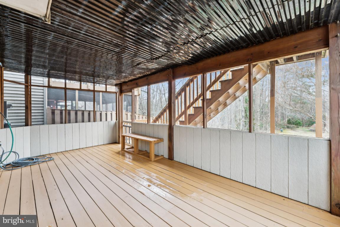 6251 WINDHAM HILL RUN, ALEXANDRIA, Virginia 22315, 3 Bedrooms Bedrooms, ,3 BathroomsBathrooms,Residential,For sale,6251 WINDHAM HILL RUN,VAFX2285366 MLS # VAFX2285366