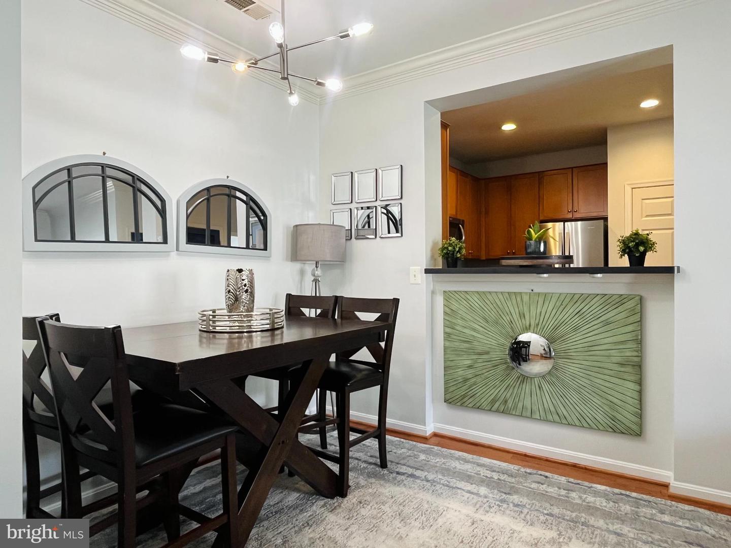 4860 EISENHOWER AVE #484, ALEXANDRIA, Virginia 22304, 2 Bedrooms Bedrooms, 4 Rooms Rooms,2 BathroomsBathrooms,Residential,For sale,4860 EISENHOWER AVE #484,VAAX2053124 MLS # VAAX2053124