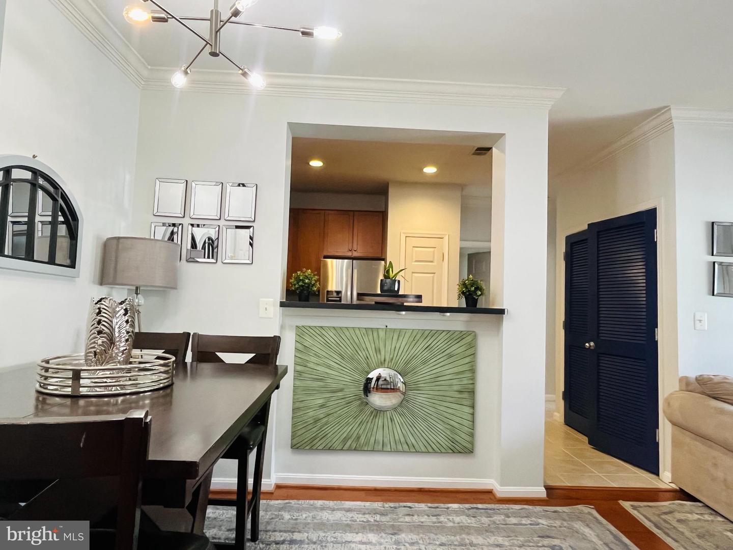 4860 EISENHOWER AVE #484, ALEXANDRIA, Virginia 22304, 2 Bedrooms Bedrooms, 4 Rooms Rooms,2 BathroomsBathrooms,Residential,For sale,4860 EISENHOWER AVE #484,VAAX2053124 MLS # VAAX2053124