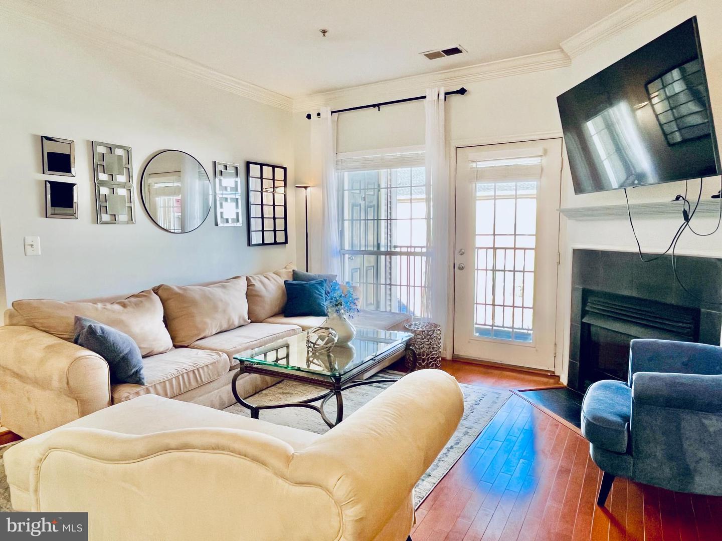 4860 EISENHOWER AVE #484, ALEXANDRIA, Virginia 22304, 2 Bedrooms Bedrooms, 4 Rooms Rooms,2 BathroomsBathrooms,Residential,For sale,4860 EISENHOWER AVE #484,VAAX2053124 MLS # VAAX2053124