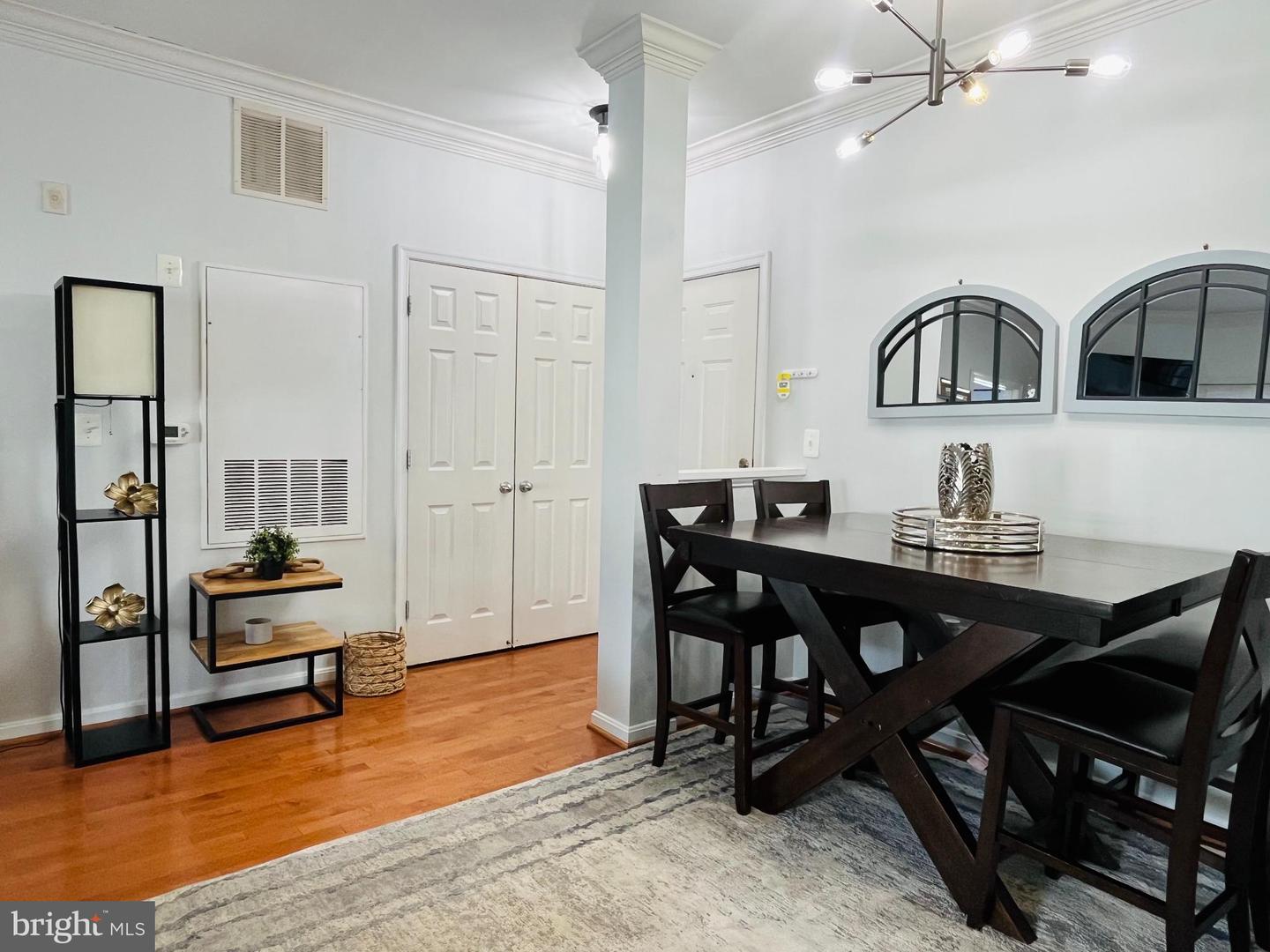 4860 EISENHOWER AVE #484, ALEXANDRIA, Virginia 22304, 2 Bedrooms Bedrooms, 4 Rooms Rooms,2 BathroomsBathrooms,Residential,For sale,4860 EISENHOWER AVE #484,VAAX2053124 MLS # VAAX2053124