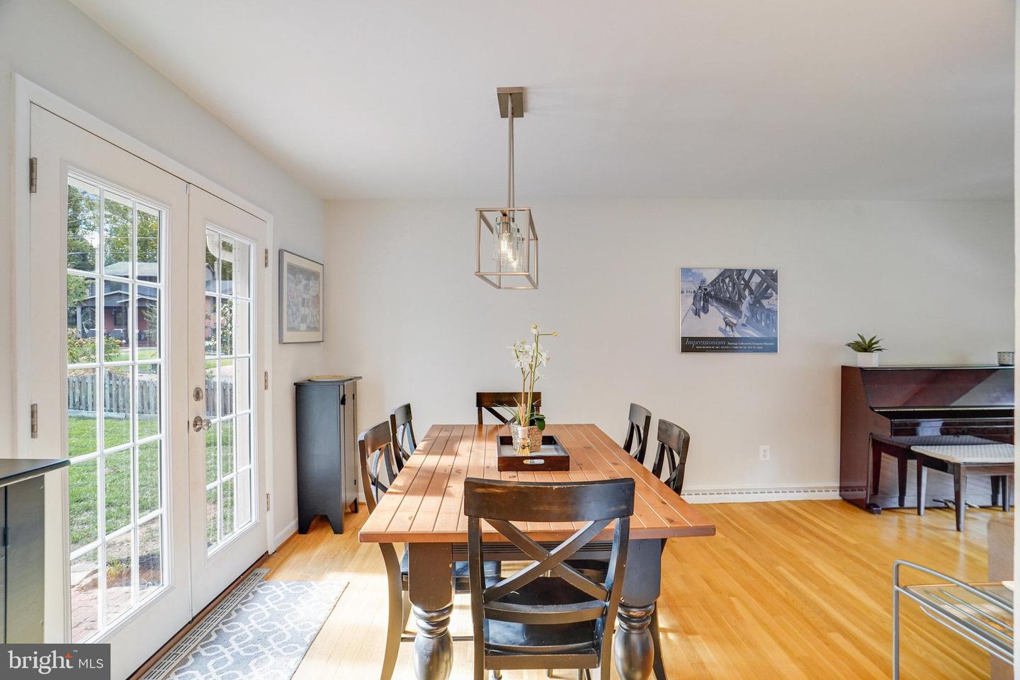 3300 PRINCE WILLIAM DR, FAIRFAX, Virginia 22031, 4 Bedrooms Bedrooms, ,2 BathroomsBathrooms,Residential,For sale,3300 PRINCE WILLIAM DR,VAFX2285674 MLS # VAFX2285674