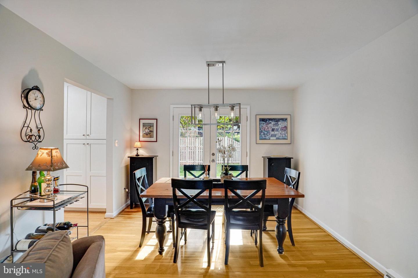 3300 PRINCE WILLIAM DR, FAIRFAX, Virginia 22031, 4 Bedrooms Bedrooms, ,2 BathroomsBathrooms,Residential,For sale,3300 PRINCE WILLIAM DR,VAFX2285674 MLS # VAFX2285674