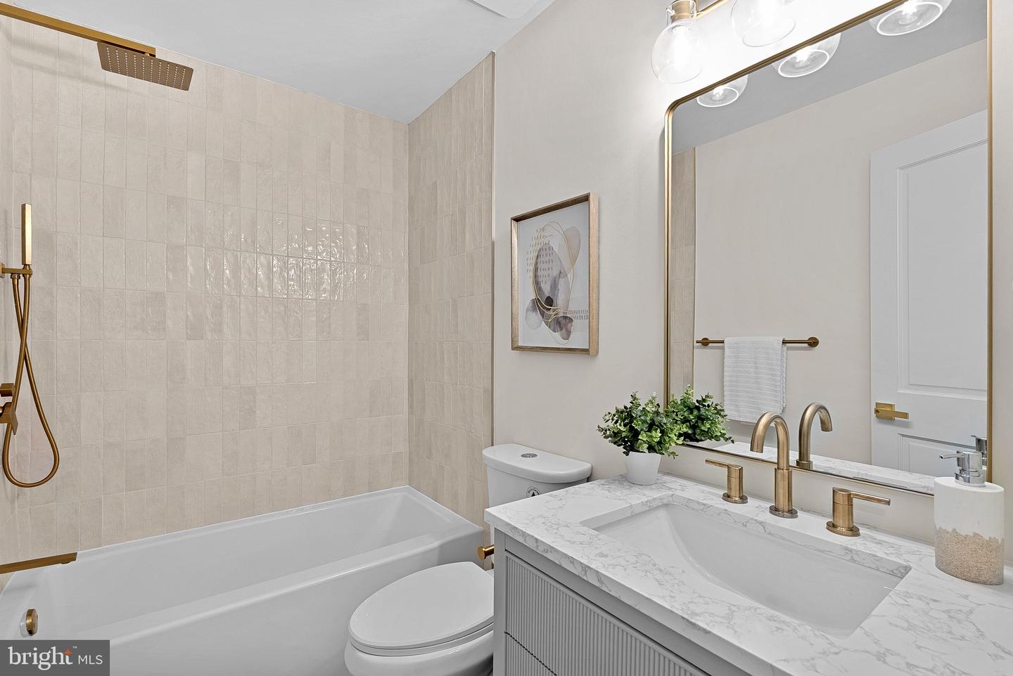 3313 MILL SPRINGS DR, FAIRFAX, Virginia 22031, 5 Bedrooms Bedrooms, ,3 BathroomsBathrooms,Residential,For sale,3313 MILL SPRINGS DR,VAFX2285728 MLS # VAFX2285728