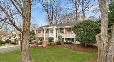 3313 MILL SPRINGS DR, FAIRFAX, Virginia 22031, 5 Bedrooms Bedrooms, ,3 BathroomsBathrooms,Residential,For sale,3313 MILL SPRINGS DR,VAFX2285728 MLS # VAFX2285728