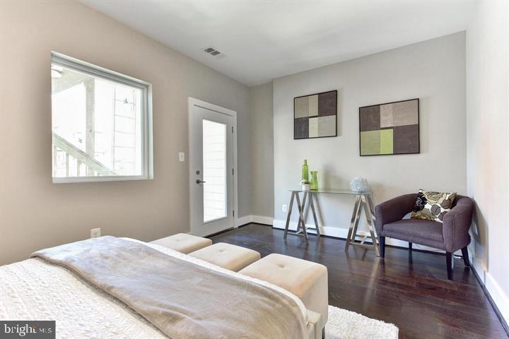 1453 GIRARD ST NW #3, WASHINGTON, District Of Columbia 20009, 2 Bedrooms Bedrooms, ,2 BathroomsBathrooms,Residential,For sale,1453 GIRARD ST NW #3,DCDC2241610 MLS # DCDC2241610