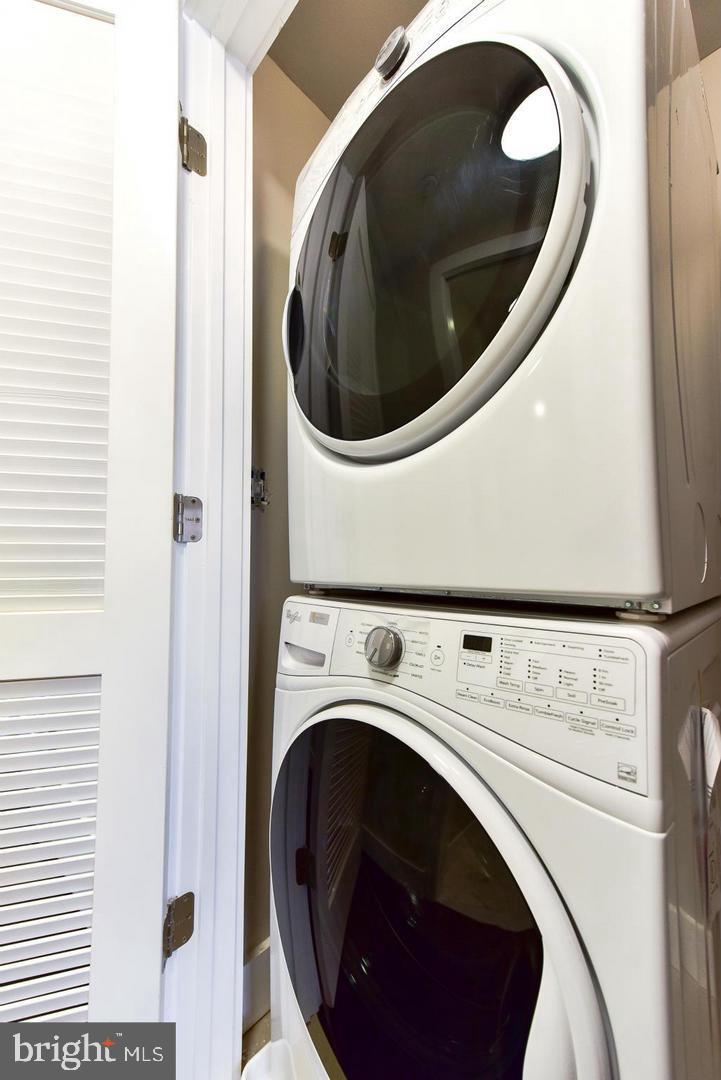 1453 GIRARD ST NW #3, WASHINGTON, District Of Columbia 20009, 2 Bedrooms Bedrooms, ,2 BathroomsBathrooms,Residential,For sale,1453 GIRARD ST NW #3,DCDC2241610 MLS # DCDC2241610