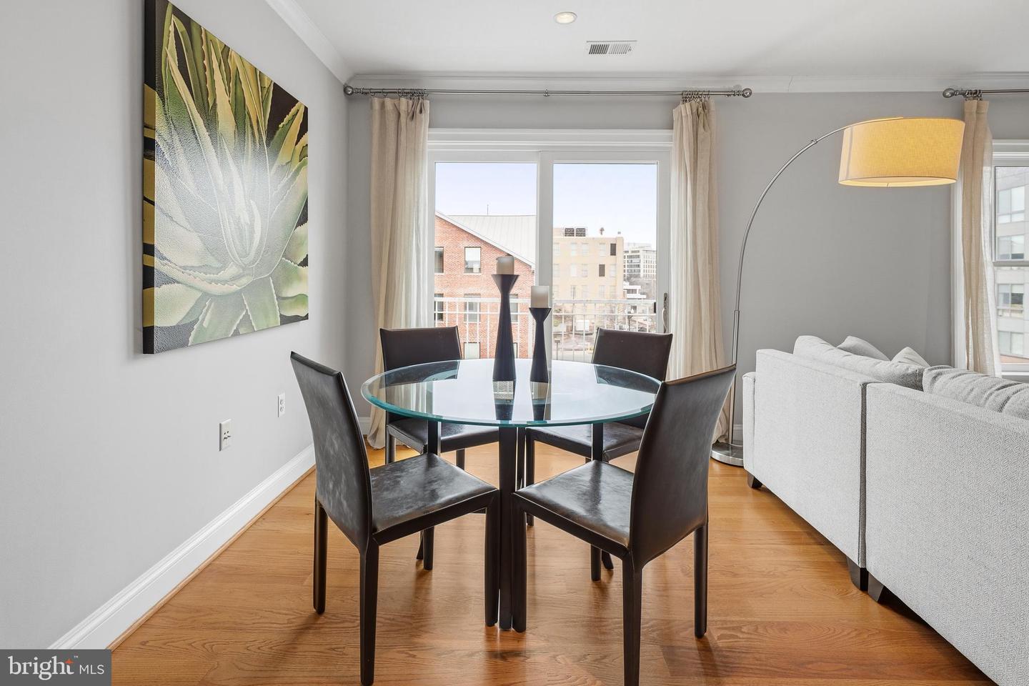 3131 9TH RD N #44, ARLINGTON, Virginia 22201, 2 Bedrooms Bedrooms, ,2 BathroomsBathrooms,Residential,For sale,3131 9TH RD N #44,VAAR2067820 MLS # VAAR2067820