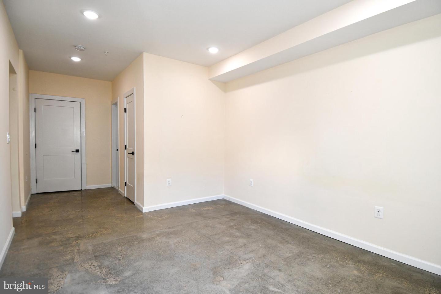 1040 BLADENSBURG RD NE #0B, WASHINGTON, District Of Columbia 20002, 1 Bedroom Bedrooms, ,1 BathroomBathrooms,Residential,For sale,1040 BLADENSBURG RD NE #0B,DCDC2241714 MLS # DCDC2241714