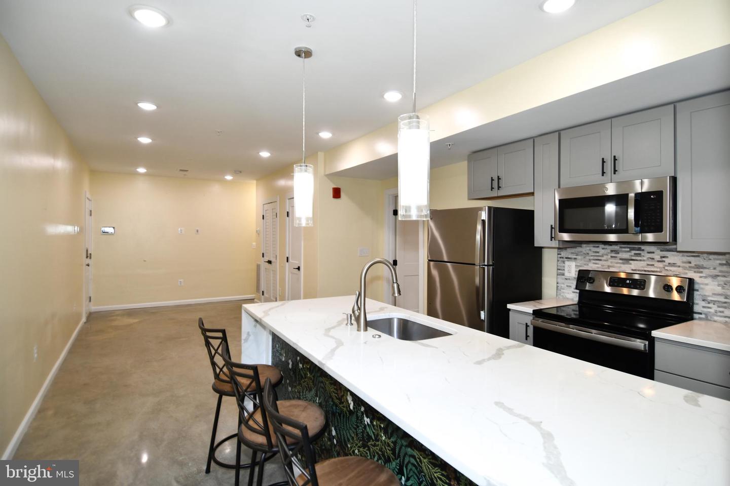 1040 BLADENSBURG RD NE #0B, WASHINGTON, District Of Columbia 20002, 1 Bedroom Bedrooms, ,1 BathroomBathrooms,Residential,For sale,1040 BLADENSBURG RD NE #0B,DCDC2241714 MLS # DCDC2241714