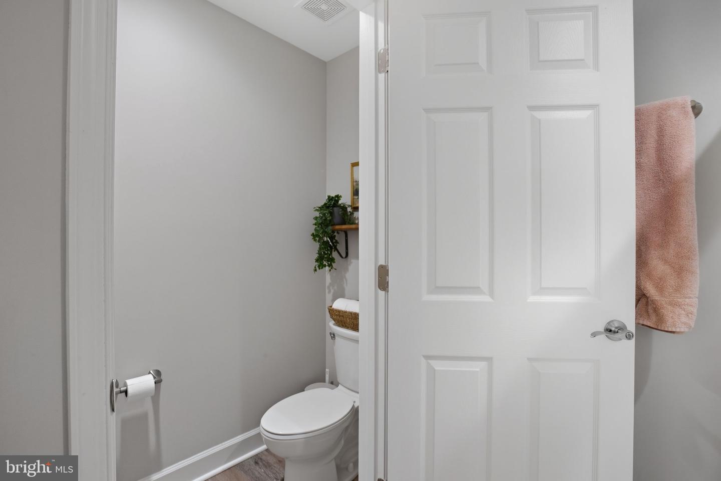 798 S GLEBE, MONTROSS, Virginia 22520, 3 Bedrooms Bedrooms, ,2 BathroomsBathrooms,Residential,For sale,798 S GLEBE,VAWE2010384 MLS # VAWE2010384