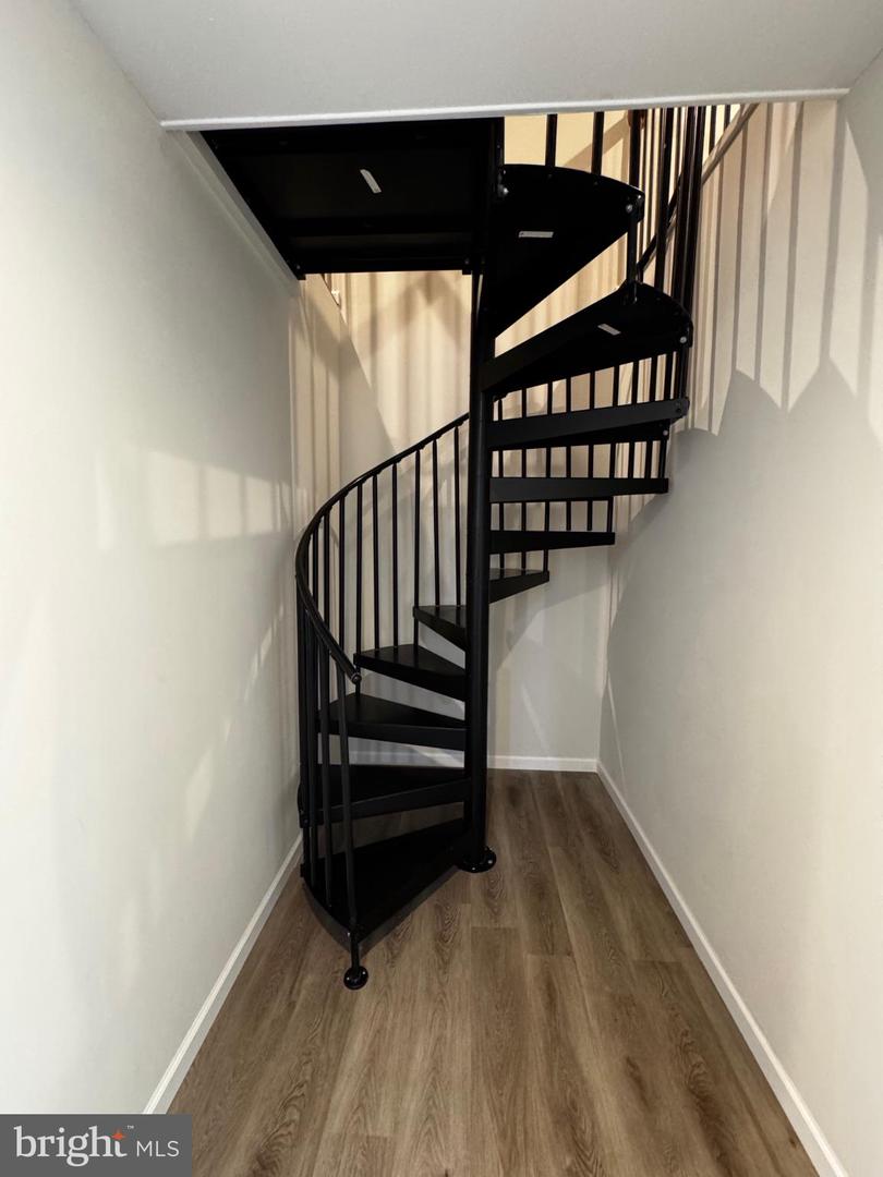 1920 OLD POST TER, WOODBRIDGE, Virginia 22191, 4 Bedrooms Bedrooms, 8 Rooms Rooms,3 BathroomsBathrooms,Residential,For sale,1920 OLD POST TER,VAPW2110796 MLS # VAPW2110796