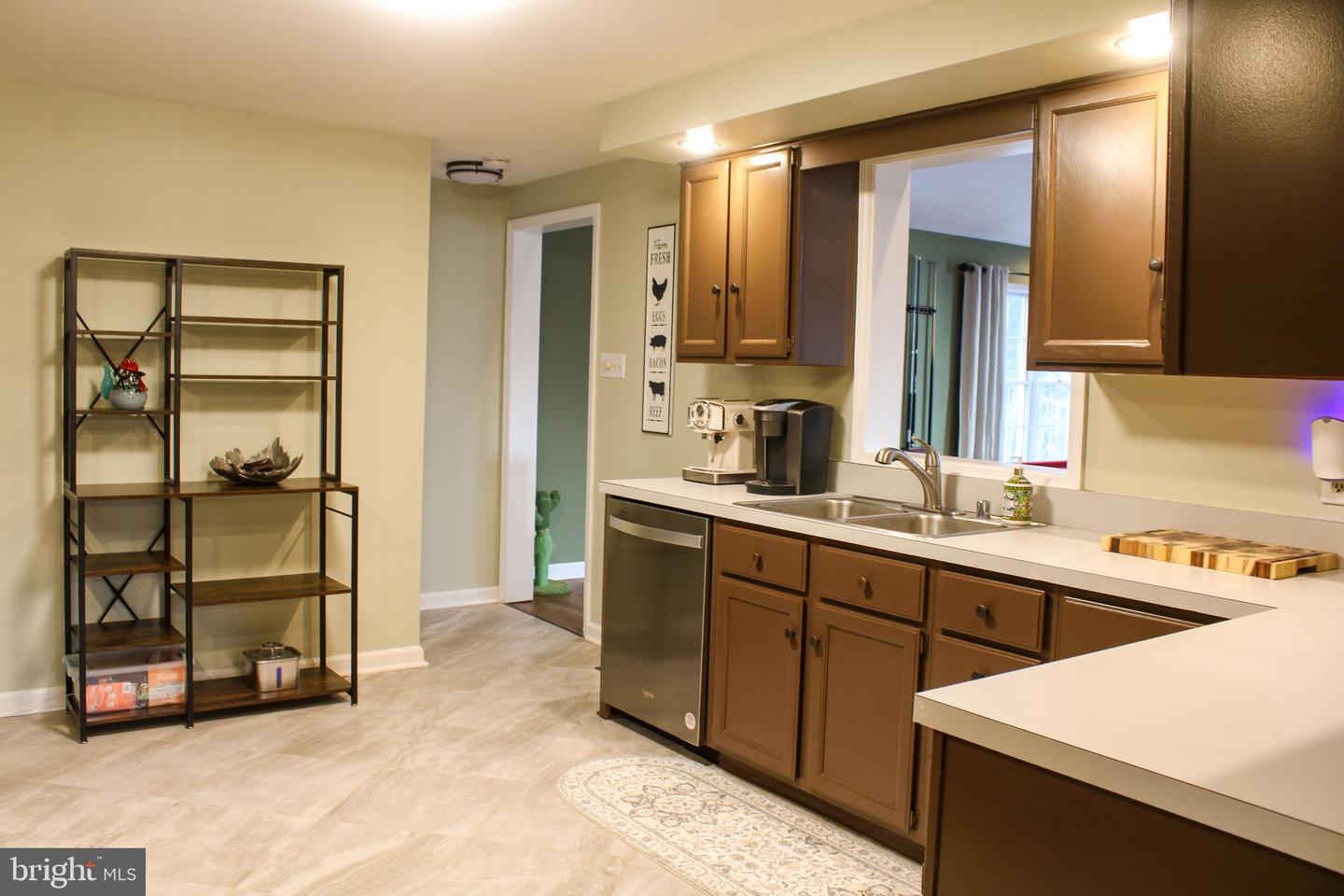 88 CECELIA ST, TOMS BROOK, Virginia 22660, 3 Bedrooms Bedrooms, ,2 BathroomsBathrooms,Residential,For sale,88 CECELIA ST,VASH2013410 MLS # VASH2013410