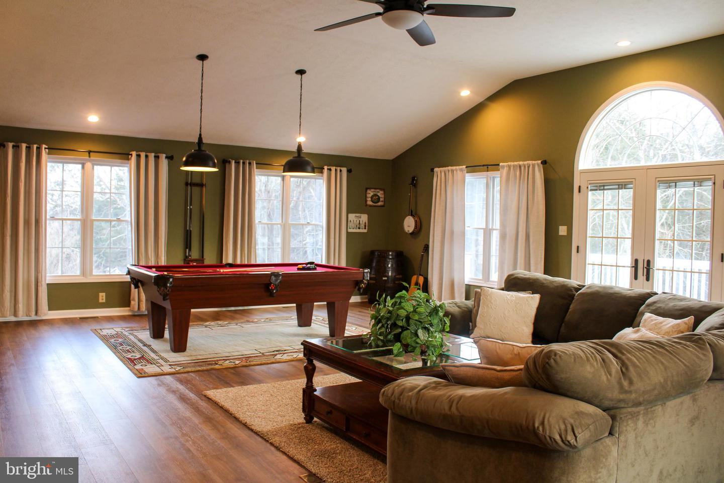 88 CECELIA ST, TOMS BROOK, Virginia 22660, 3 Bedrooms Bedrooms, ,2 BathroomsBathrooms,Residential,For sale,88 CECELIA ST,VASH2013410 MLS # VASH2013410