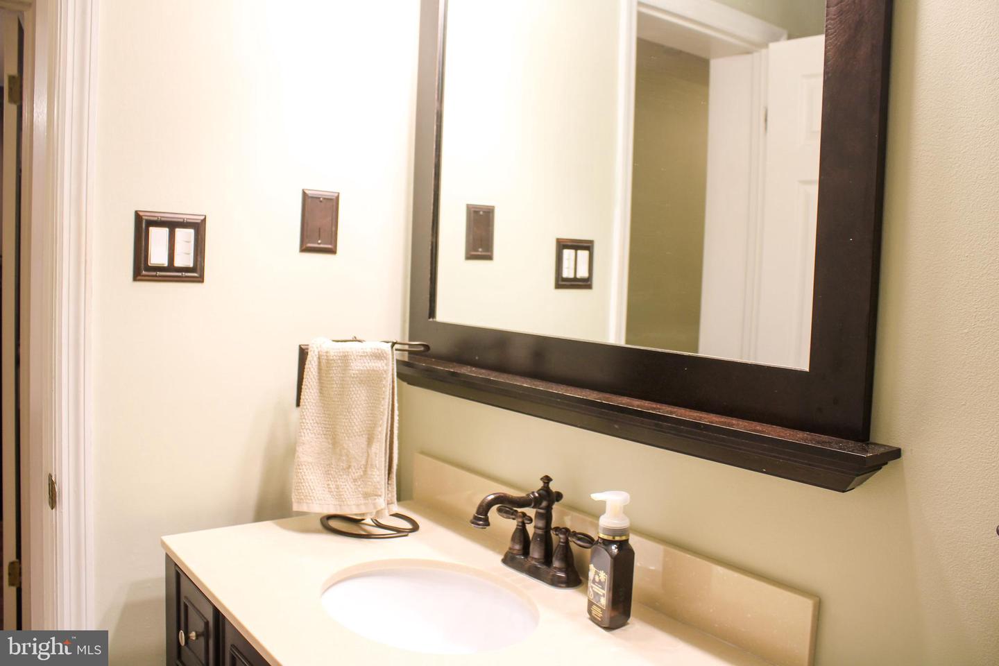 88 CECELIA ST, TOMS BROOK, Virginia 22660, 3 Bedrooms Bedrooms, ,2 BathroomsBathrooms,Residential,For sale,88 CECELIA ST,VASH2013410 MLS # VASH2013410