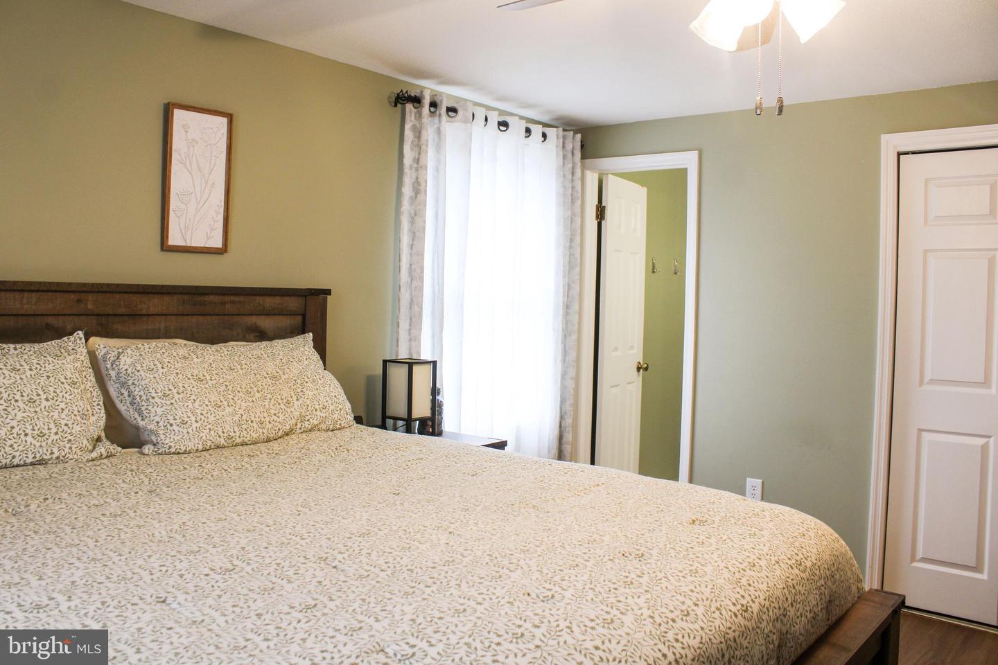 88 CECELIA ST, TOMS BROOK, Virginia 22660, 3 Bedrooms Bedrooms, ,2 BathroomsBathrooms,Residential,For sale,88 CECELIA ST,VASH2013410 MLS # VASH2013410