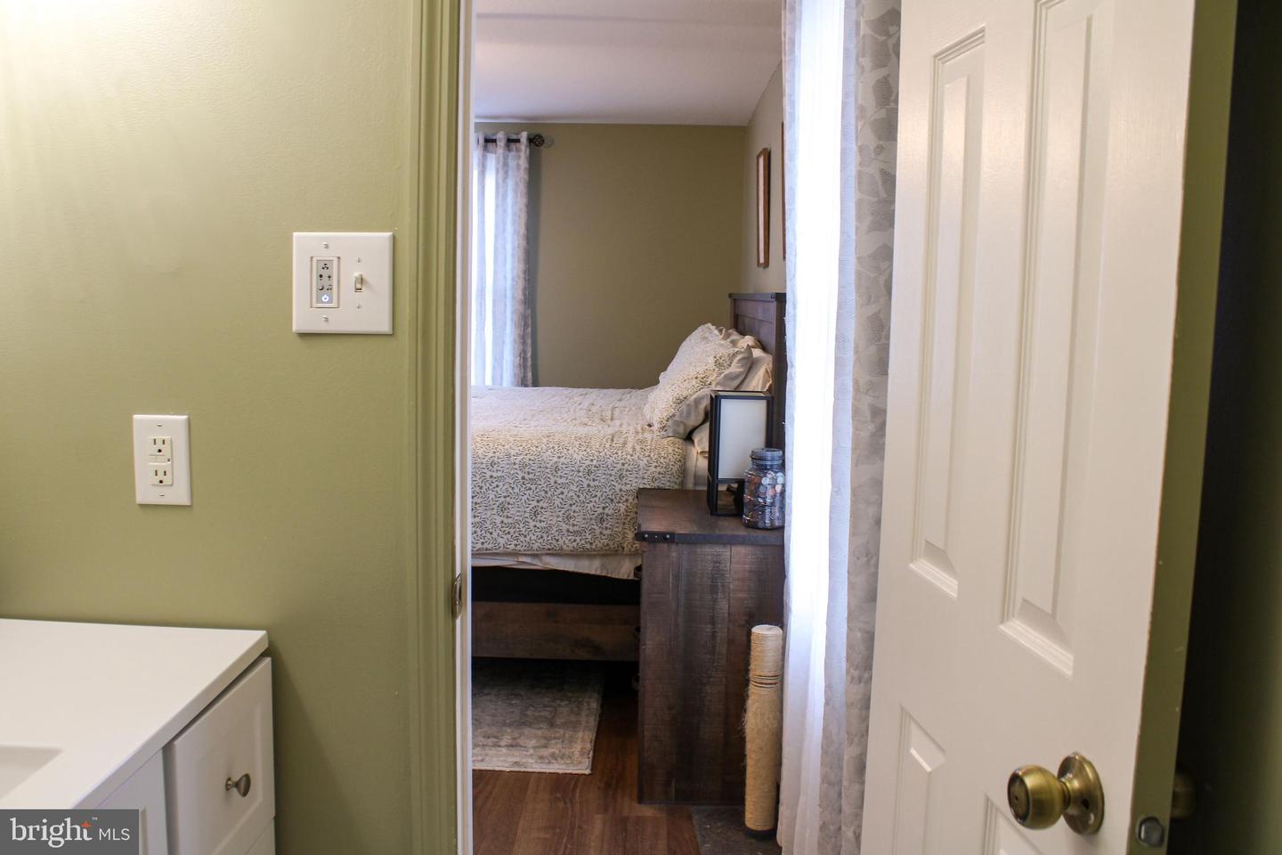 88 CECELIA ST, TOMS BROOK, Virginia 22660, 3 Bedrooms Bedrooms, ,2 BathroomsBathrooms,Residential,For sale,88 CECELIA ST,VASH2013410 MLS # VASH2013410