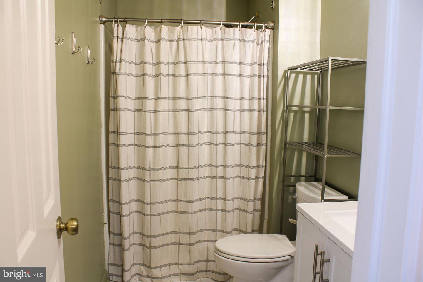 88 CECELIA ST, TOMS BROOK, Virginia 22660, 3 Bedrooms Bedrooms, ,2 BathroomsBathrooms,Residential,For sale,88 CECELIA ST,VASH2013410 MLS # VASH2013410