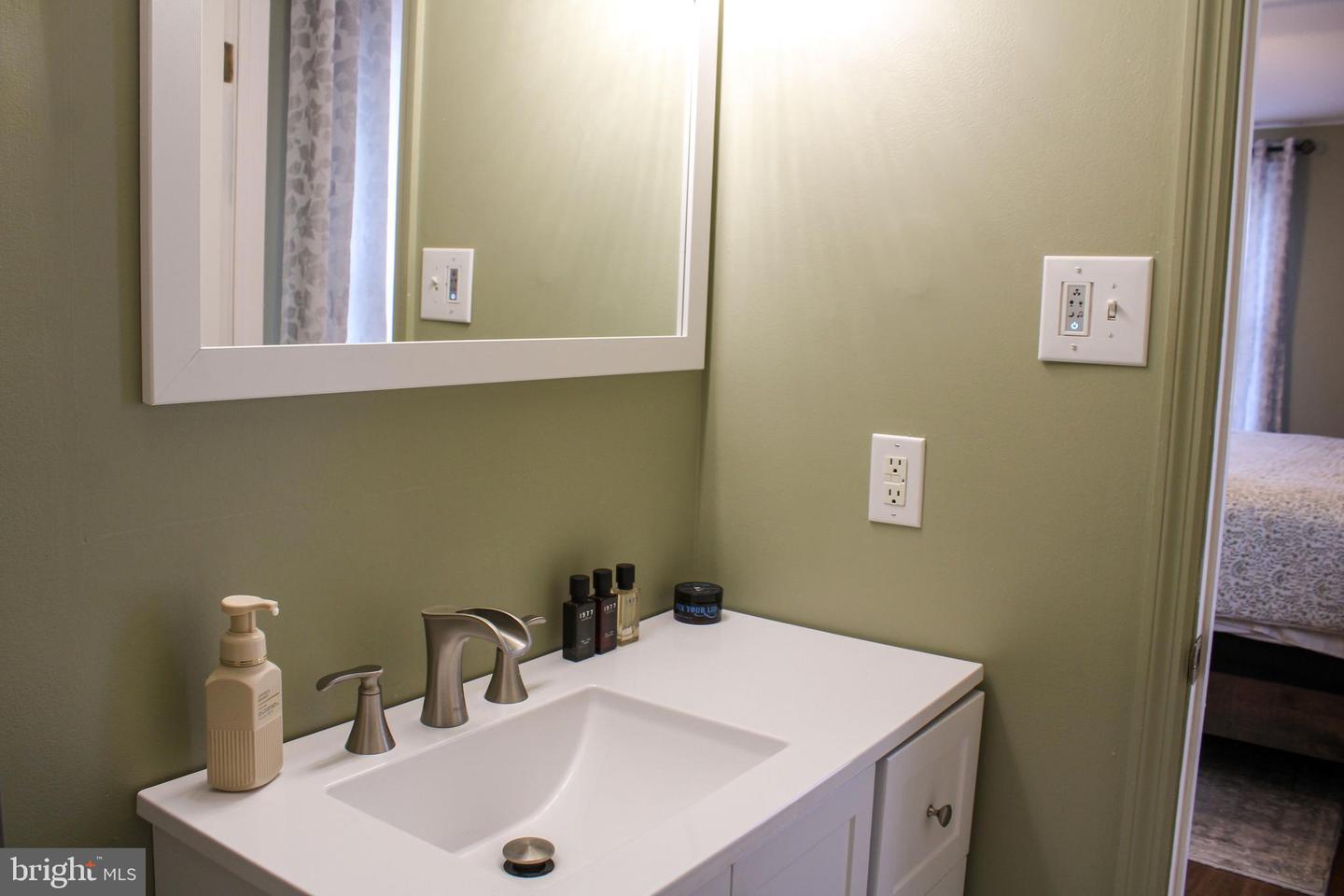 88 CECELIA ST, TOMS BROOK, Virginia 22660, 3 Bedrooms Bedrooms, ,2 BathroomsBathrooms,Residential,For sale,88 CECELIA ST,VASH2013410 MLS # VASH2013410