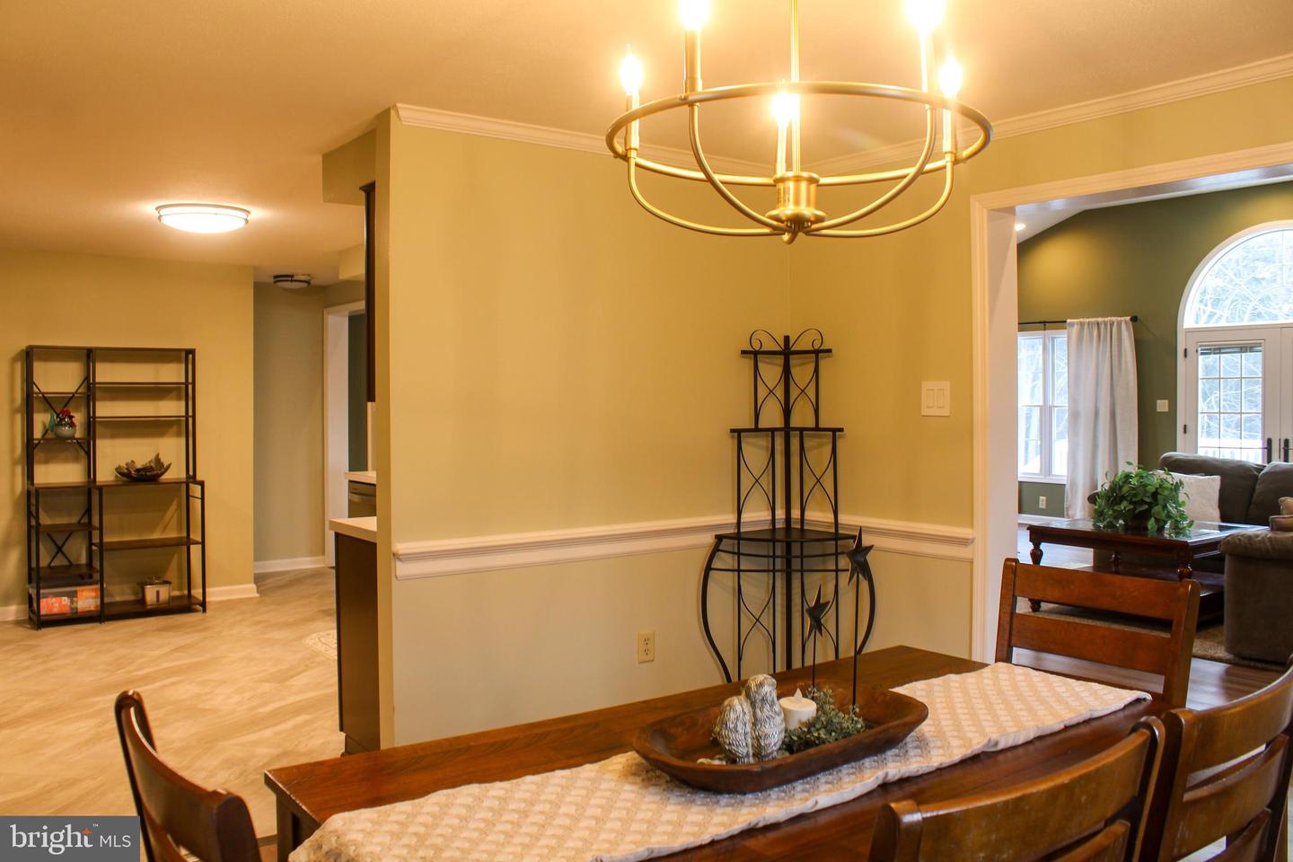 88 CECELIA ST, TOMS BROOK, Virginia 22660, 3 Bedrooms Bedrooms, ,2 BathroomsBathrooms,Residential,For sale,88 CECELIA ST,VASH2013410 MLS # VASH2013410