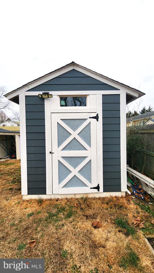 229 MAURY AVE, BOWLING GREEN, Virginia 22427, 3 Bedrooms Bedrooms, ,1 BathroomBathrooms,Residential,For sale,229 MAURY AVE,VACV2009420 MLS # VACV2009420