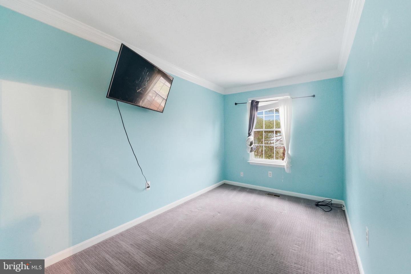 1007 NELSON CT NE, LEESBURG, Virginia 20176, 3 Bedrooms Bedrooms, ,1 BathroomBathrooms,Residential,For sale,1007 NELSON CT NE,VALO2114222 MLS # VALO2114222