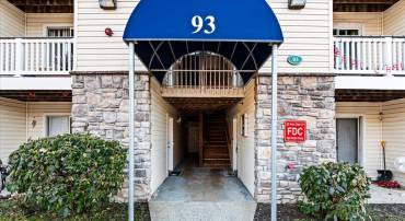 93 FERN OAK CIR #93100, STAFFORD, Virginia 22554, 2 Bedrooms Bedrooms, ,2 BathroomsBathrooms,Residential,For sale,93 FERN OAK CIR #93100,VAST2045358 MLS # VAST2045358