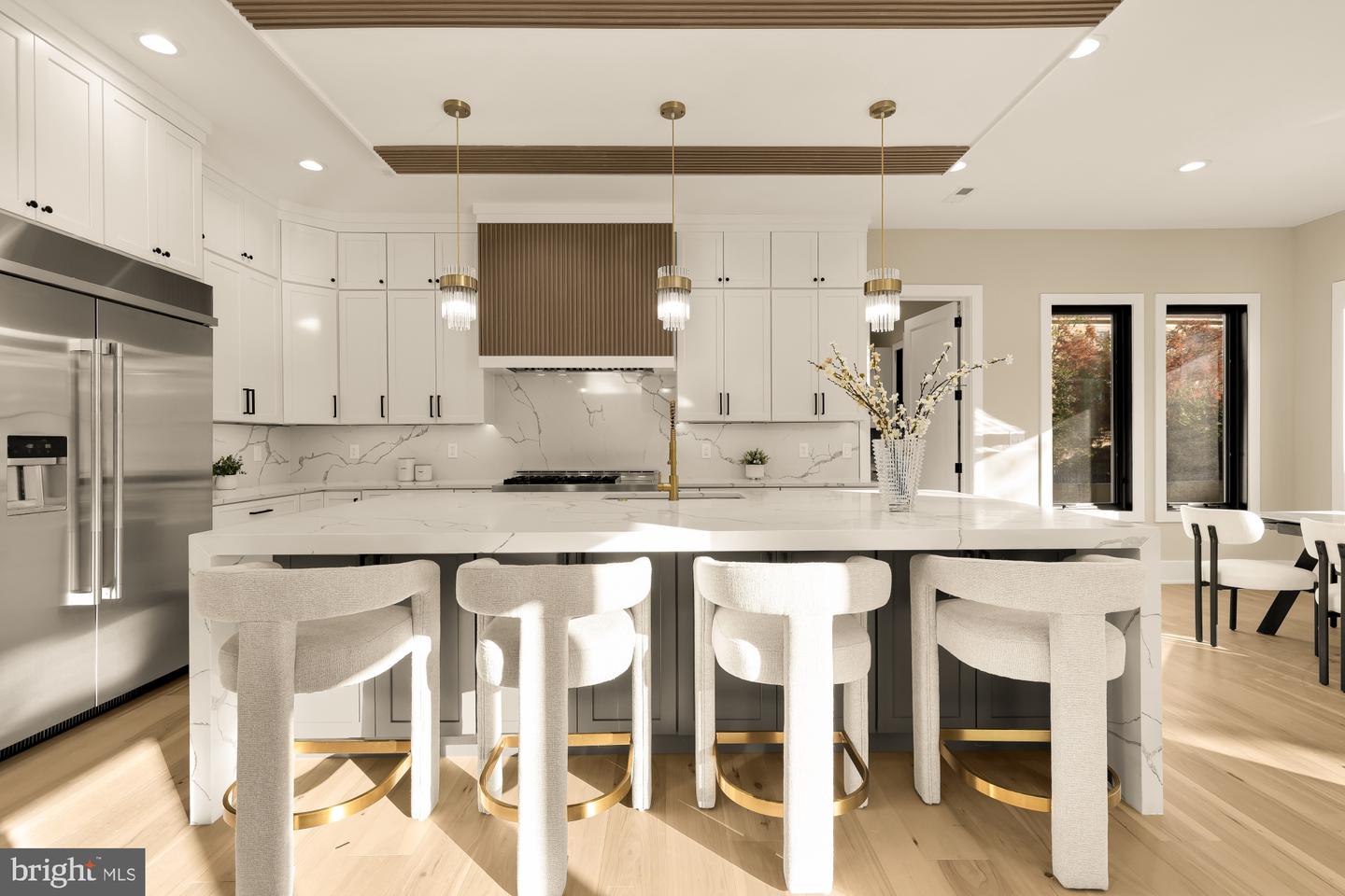 6935 SOUTHRIDGE DR, MCLEAN, Virginia 22101, 6 Bedrooms Bedrooms, ,6 BathroomsBathrooms,Residential,For sale,6935 SOUTHRIDGE DR,VAFX2286554 MLS # VAFX2286554