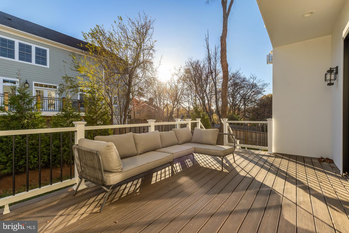 6935 SOUTHRIDGE DR, MCLEAN, Virginia 22101, 6 Bedrooms Bedrooms, ,6 BathroomsBathrooms,Residential,For sale,6935 SOUTHRIDGE DR,VAFX2286554 MLS # VAFX2286554