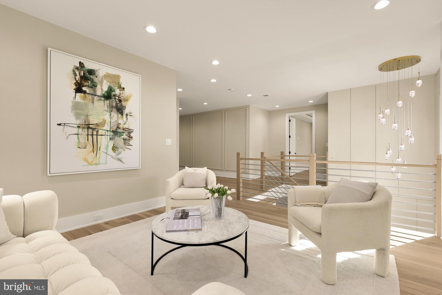 6935 SOUTHRIDGE DR, MCLEAN, Virginia 22101, 6 Bedrooms Bedrooms, ,6 BathroomsBathrooms,Residential,For sale,6935 SOUTHRIDGE DR,VAFX2286554 MLS # VAFX2286554