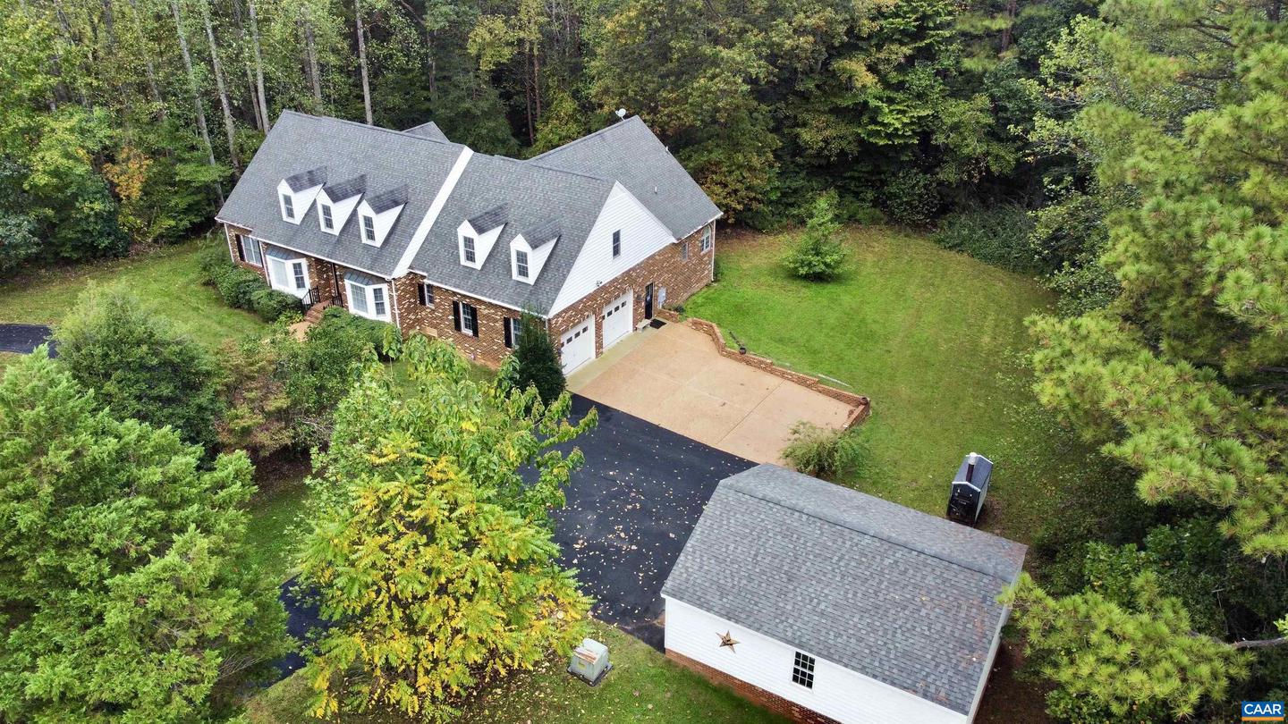 14007 SPRING RD, MONTPELIER, Virginia 23192, 4 Bedrooms Bedrooms, ,2 BathroomsBathrooms,Residential,For sale,14007 SPRING RD,672619 MLS # 672619