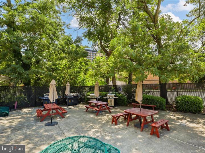 301 N BEAUREGARD ST #601, ALEXANDRIA, Virginia 22312, 1 Bedroom Bedrooms, 2 Rooms Rooms,1 BathroomBathrooms,Residential,For sale,301 N BEAUREGARD ST #601,VAAX2053326 MLS # VAAX2053326