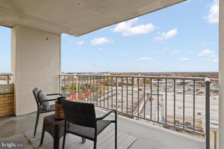 301 N BEAUREGARD ST #601, ALEXANDRIA, Virginia 22312, 1 Bedroom Bedrooms, 2 Rooms Rooms,1 BathroomBathrooms,Residential,For sale,301 N BEAUREGARD ST #601,VAAX2053326 MLS # VAAX2053326