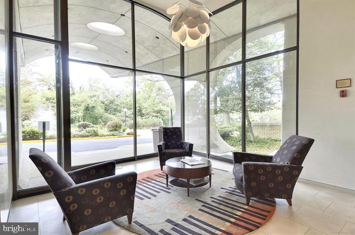 301 N BEAUREGARD ST #601, ALEXANDRIA, Virginia 22312, 1 Bedroom Bedrooms, 2 Rooms Rooms,1 BathroomBathrooms,Residential,For sale,301 N BEAUREGARD ST #601,VAAX2053326 MLS # VAAX2053326