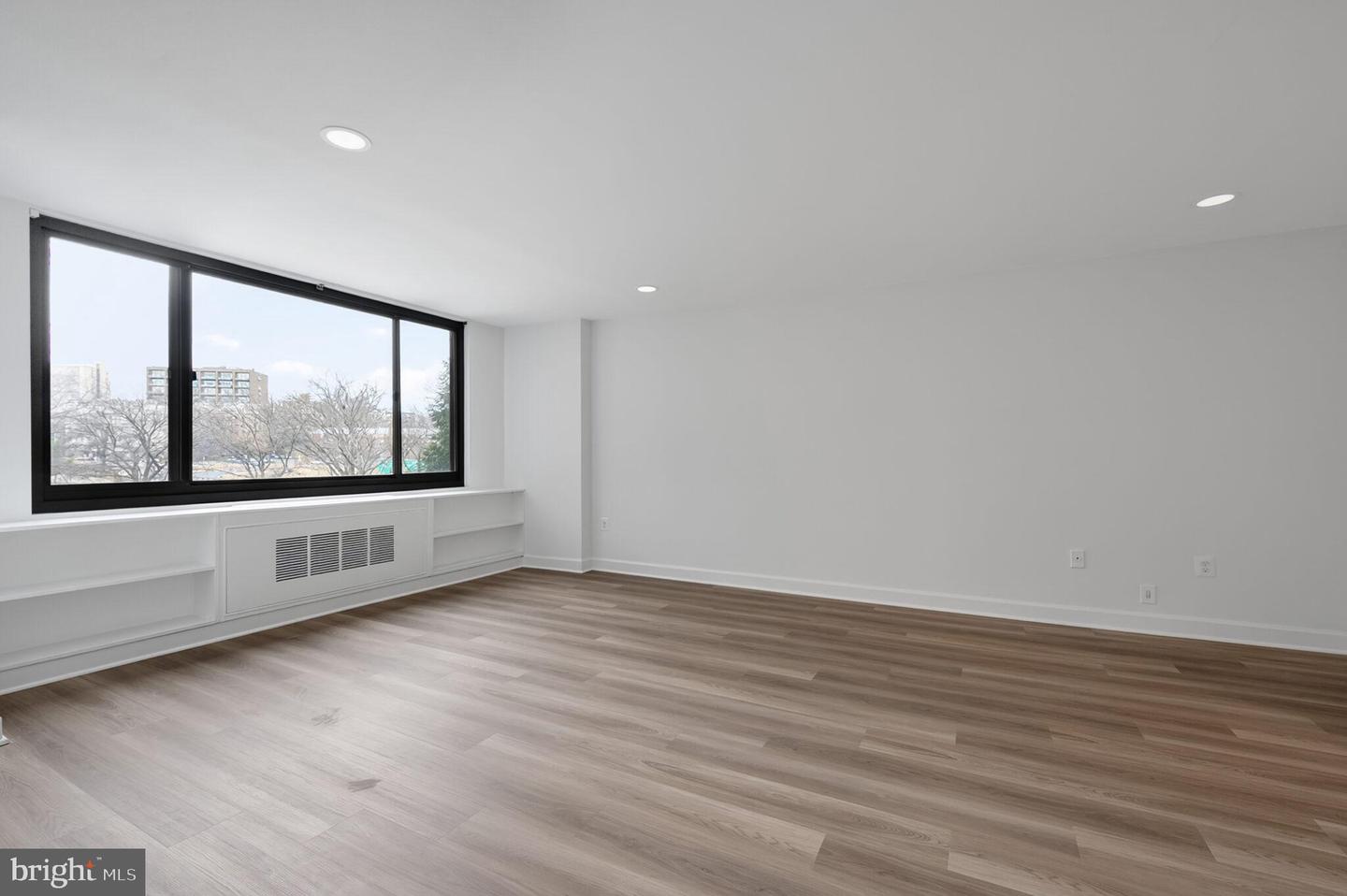 1011 ARLINGTON BLVD #501, ARLINGTON, Virginia 22209, ,1 BathroomBathrooms,Residential,For sale,1011 ARLINGTON BLVD #501,VAAR2067922 MLS # VAAR2067922