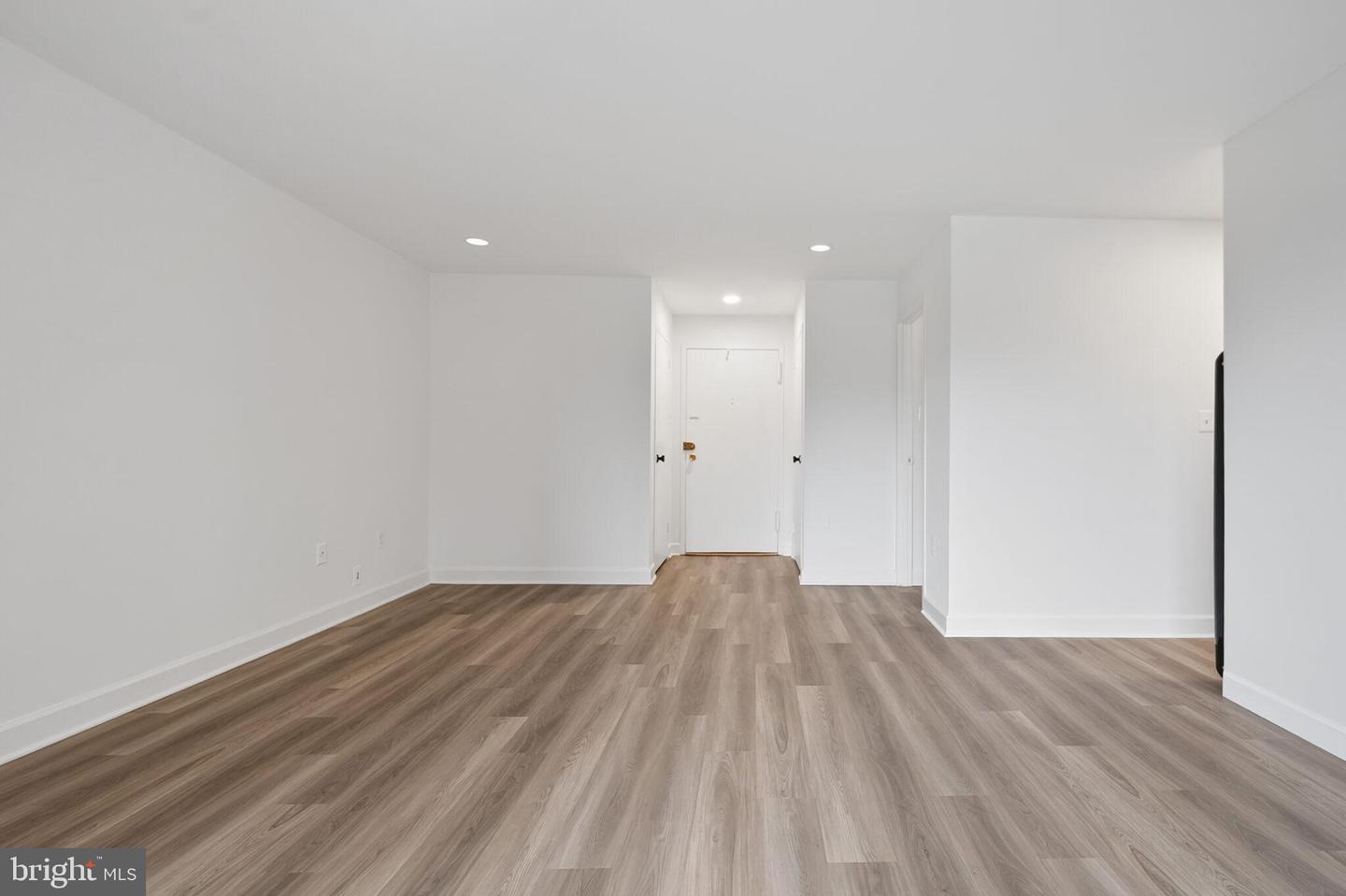 1011 ARLINGTON BLVD #501, ARLINGTON, Virginia 22209, ,1 BathroomBathrooms,Residential,For sale,1011 ARLINGTON BLVD #501,VAAR2067922 MLS # VAAR2067922