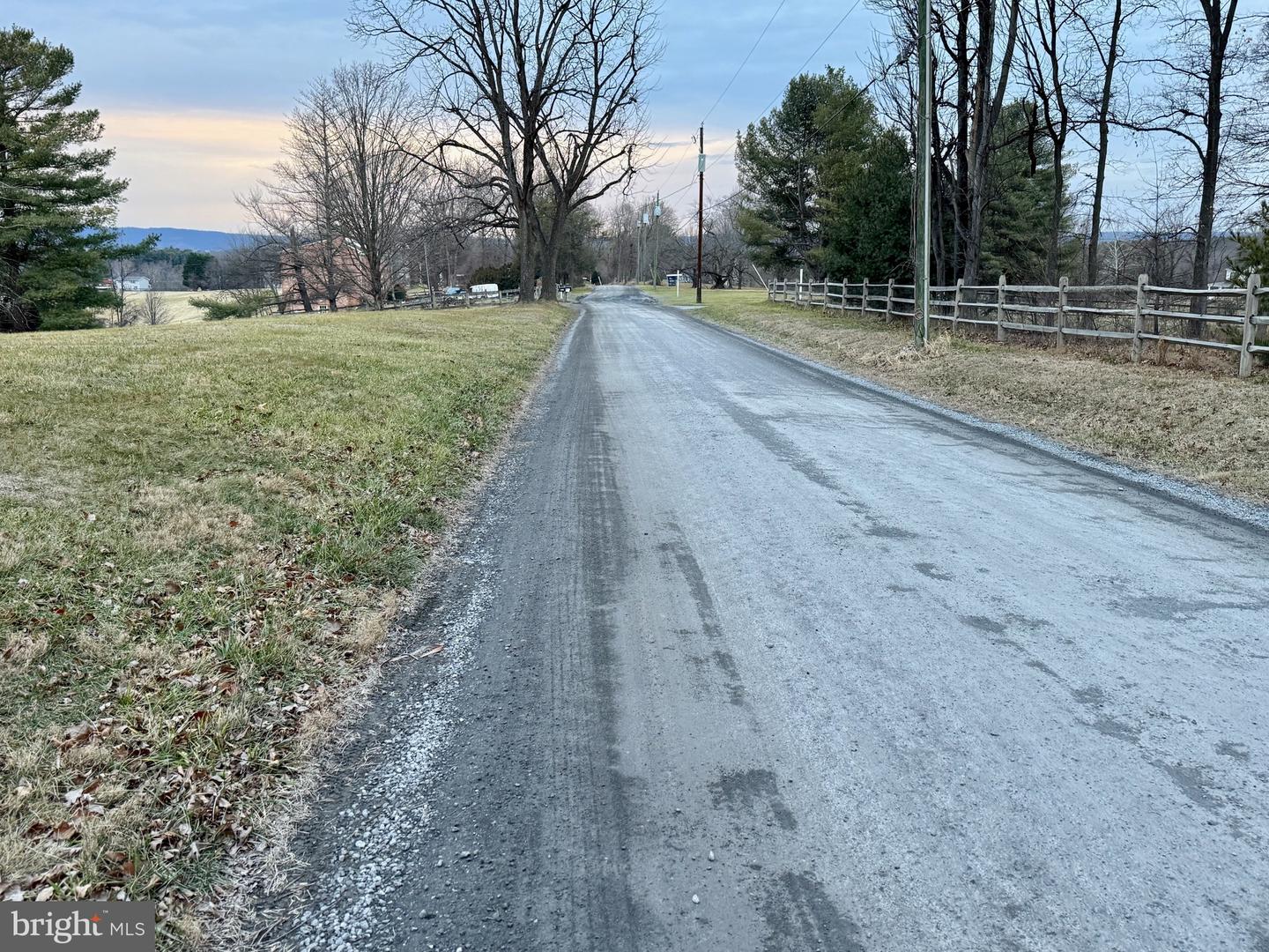 37611 HUGHESVILLE RD, PURCELLVILLE, Virginia 20132, 3 Bedrooms Bedrooms, ,1 BathroomBathrooms,Residential,For sale,37611 HUGHESVILLE RD,VALO2114254 MLS # VALO2114254