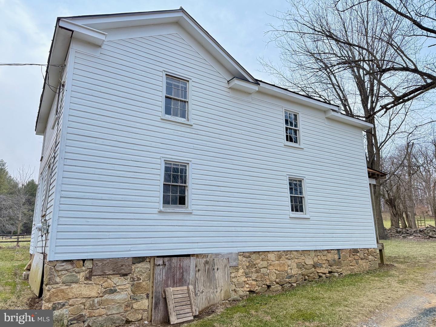 37611 HUGHESVILLE RD, PURCELLVILLE, Virginia 20132, 3 Bedrooms Bedrooms, ,1 BathroomBathrooms,Residential,For sale,37611 HUGHESVILLE RD,VALO2114254 MLS # VALO2114254