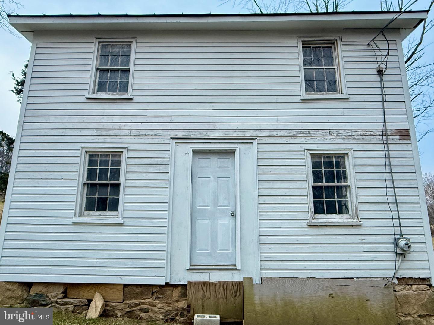 37611 HUGHESVILLE RD, PURCELLVILLE, Virginia 20132, 3 Bedrooms Bedrooms, ,1 BathroomBathrooms,Residential,For sale,37611 HUGHESVILLE RD,VALO2114254 MLS # VALO2114254