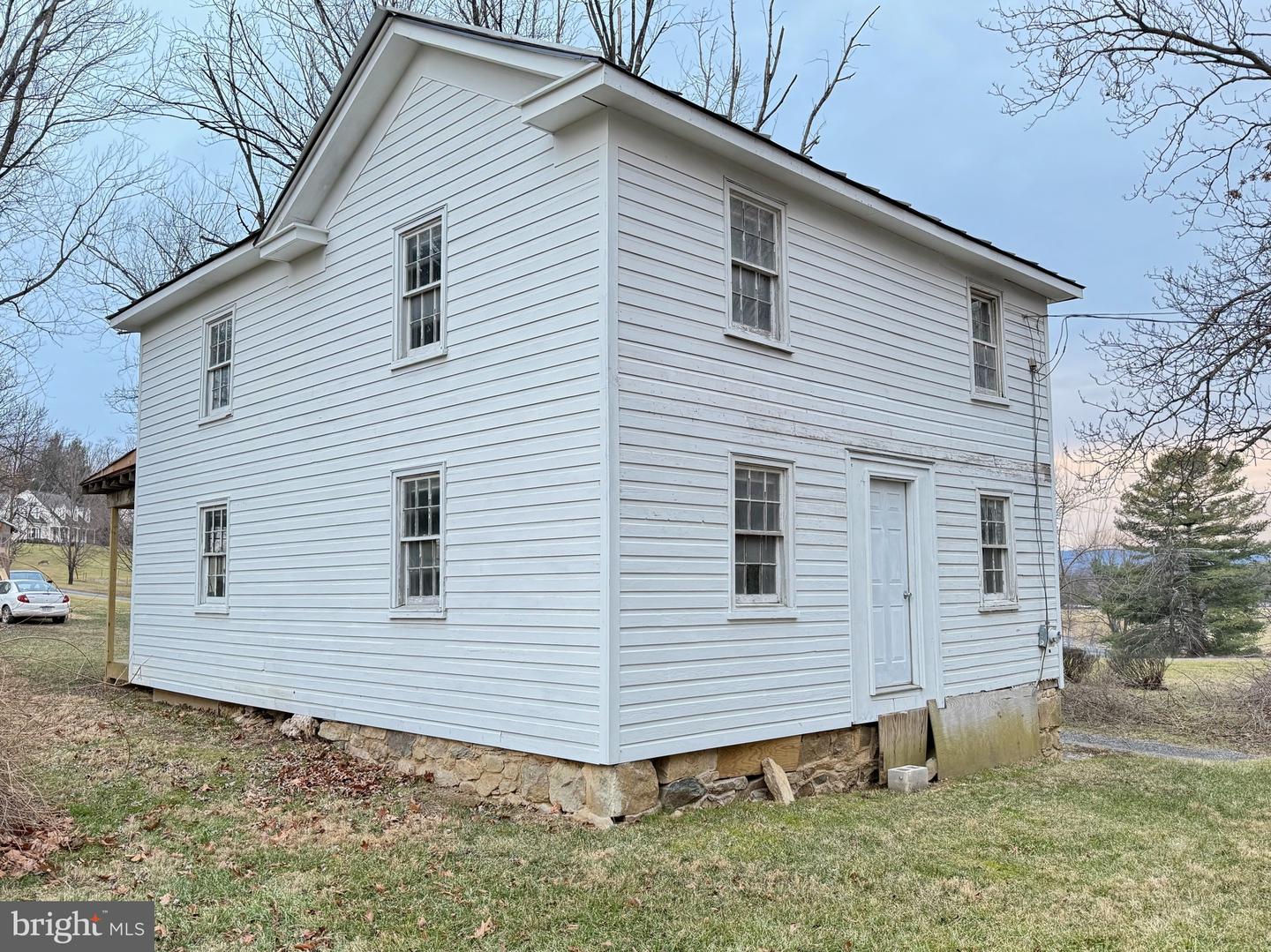 37611 HUGHESVILLE RD, PURCELLVILLE, Virginia 20132, 3 Bedrooms Bedrooms, ,1 BathroomBathrooms,Residential,For sale,37611 HUGHESVILLE RD,VALO2114254 MLS # VALO2114254