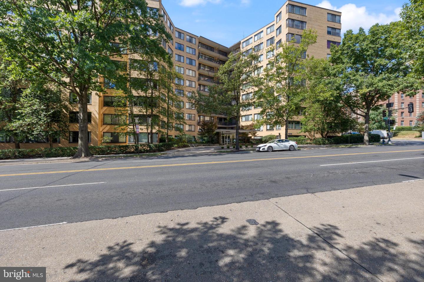 4740 CONNECTICUT AVE NW #804, WASHINGTON, District Of Columbia 20008, 1 Bedroom Bedrooms, ,1 BathroomBathrooms,Residential,For sale,4740 CONNECTICUT AVE NW #804,DCDC2242174 MLS # DCDC2242174