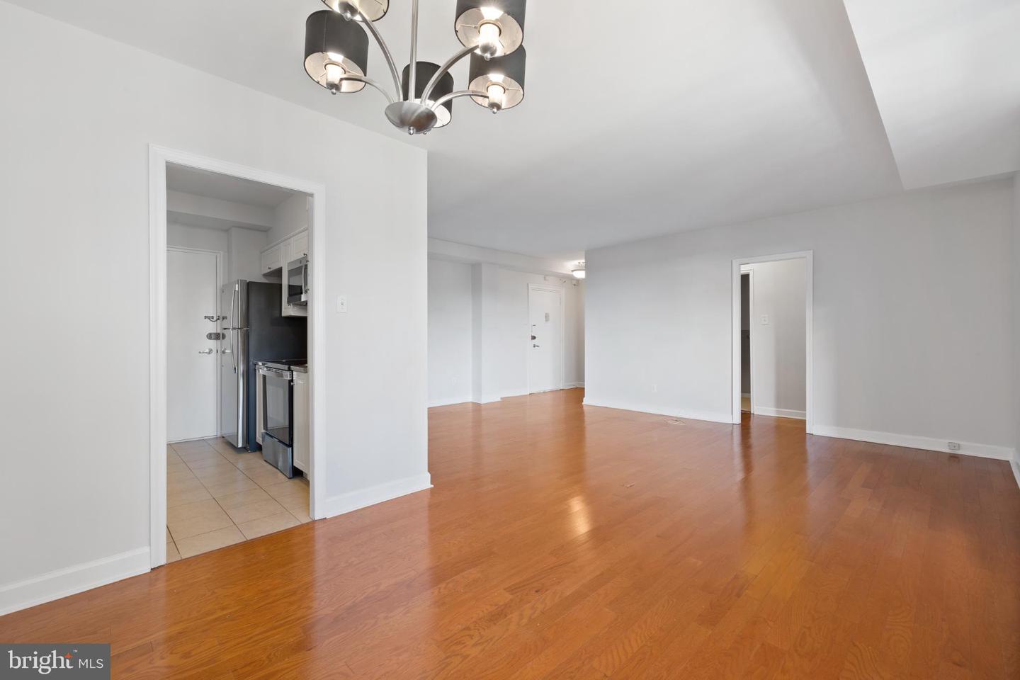 4740 CONNECTICUT AVE NW #804, WASHINGTON, District Of Columbia 20008, 1 Bedroom Bedrooms, ,1 BathroomBathrooms,Residential,For sale,4740 CONNECTICUT AVE NW #804,DCDC2242174 MLS # DCDC2242174