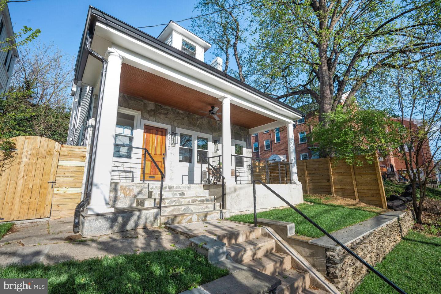 5310 14TH ST NW, WASHINGTON, District Of Columbia 20011, 7 Bedrooms Bedrooms, ,6 BathroomsBathrooms,Residential,For sale,5310 14TH ST NW,DCDC2242180 MLS # DCDC2242180