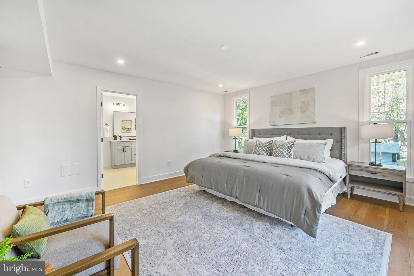 5310 14TH ST NW, WASHINGTON, District Of Columbia 20011, 7 Bedrooms Bedrooms, ,6 BathroomsBathrooms,Residential,For sale,5310 14TH ST NW,DCDC2242180 MLS # DCDC2242180