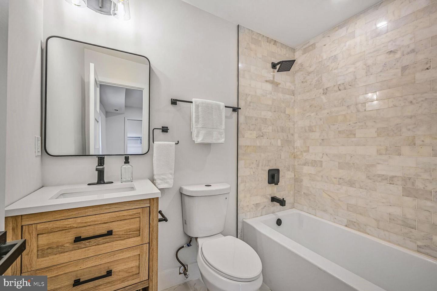 5310 14TH ST NW, WASHINGTON, District Of Columbia 20011, 7 Bedrooms Bedrooms, ,6 BathroomsBathrooms,Residential,For sale,5310 14TH ST NW,DCDC2242180 MLS # DCDC2242180